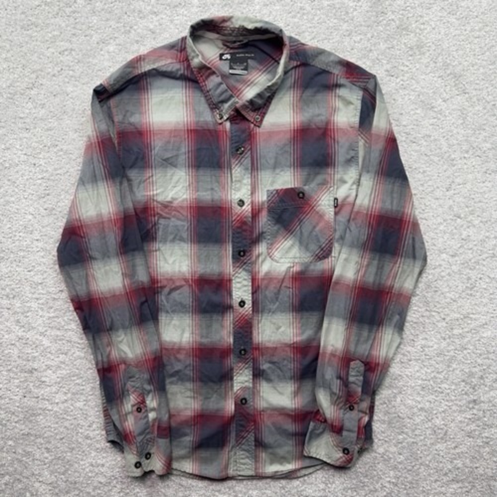 Nike SB Plaid Shirt Mens S Red Gray Skate Button Up Stretch Cotton 596352-010